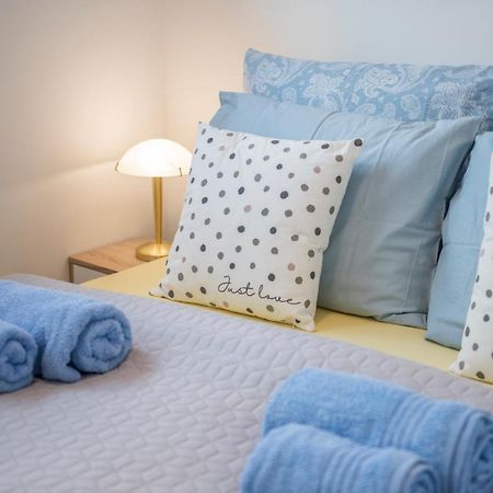 Zsuka Apartman Free Parking Pětikostelí Exteriér fotografie